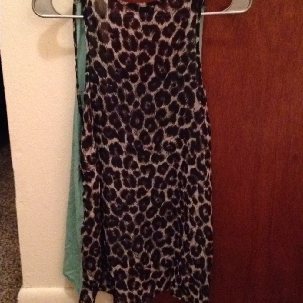 Tank top - Picture 2 of 2